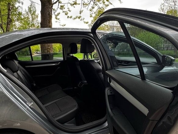 2013 Skoda Octavia III (A7), серый, 1090000 рублей - вид 6