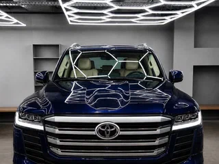 2022 Toyota Land Cruiser 300 Series, синий, 9650000 рублей, вид 1