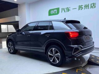 2022 Audi Q2 L e-tron I Рестайлинг, чёрный, 2680000 рублей, вид 4