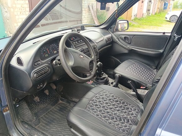 2008 Chevrolet Niva I, серый, 385000 рублей - вид 5