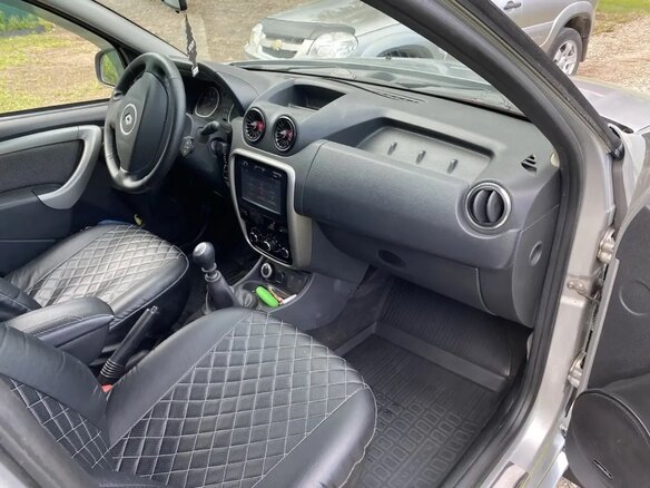 2014 Renault Duster I, серый, 910000 рублей - вид 3