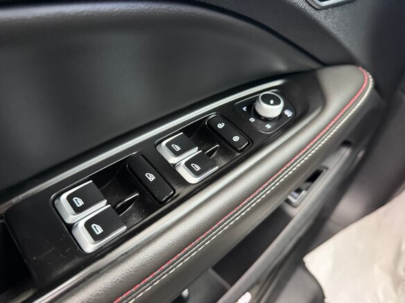 2022 Geely Tugella I Рестайлинг, чёрный - вид 27