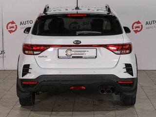 2021 Kia Rio X IV Рестайлинг, белый, 1365000 рублей, вид 4