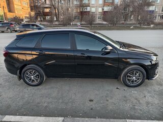 2024 Lada (ВАЗ) Vesta SW I Рестайлинг (NG), чёрный, 1369000 рублей, вид 4