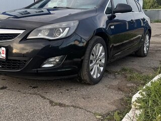 2010 Opel Astra J, чёрный, 700000 рублей, вид 1