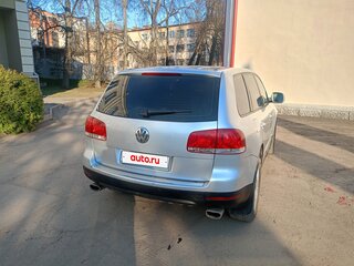 2002 Volkswagen Touareg I, серебристый, 750000 рублей, вид 4