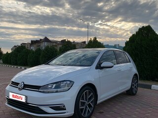 2020 Volkswagen Golf VII Рестайлинг, белый, 2100000 рублей, вид 1