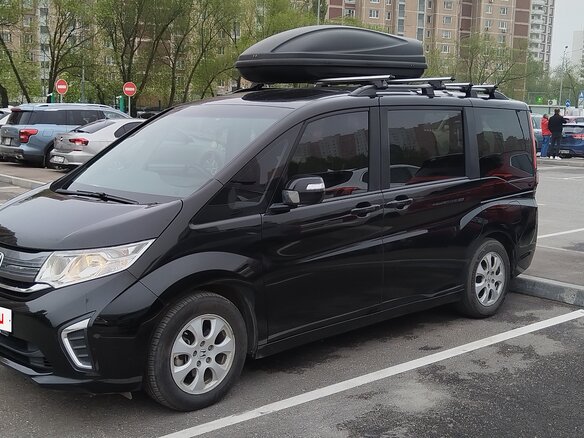 2017 Honda Stepwgn V Рестайлинг, чёрный