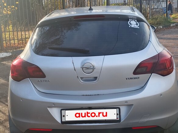 2011 Opel Astra J, серебристый, 570000 рублей - вид 3