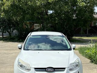 2012 Ford Focus III, белый, 798000 рублей, вид 2