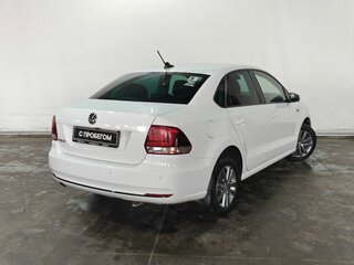 2019 Volkswagen Polo V Рестайлинг, белый, 1150000 рублей, вид 4