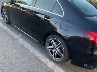 2019 Mercedes-Benz A-Класс 200 IV (W177), чёрный, 2150000 рублей, вид 5