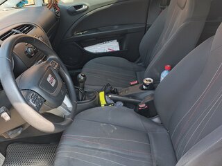 2012 SEAT Leon II Рестайлинг, серебристый, 530000 рублей, вид 3