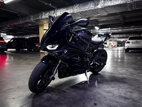 2024 BMW S 1000 RR, чёрный, 1750000 рублей, вид 2