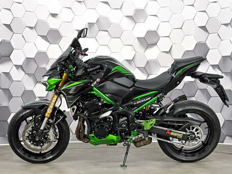 2022 Kawasaki Z 900, чёрный, 1177000 рублей, вид 4