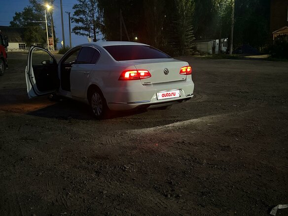 2012 Volkswagen Passat B7, белый - вид 20
