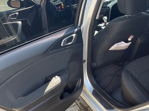 2019 Kia Ceed III, серебристый, 2250000 рублей - вид 14