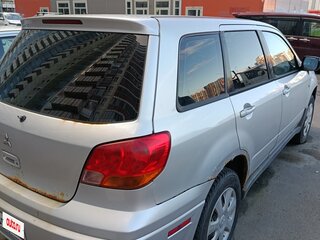 2003 Mitsubishi Outlander I, серебристый, 355000 рублей, вид 4