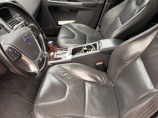 2012 Volvo XC60 I, чёрный, 1900000 рублей, вид 3