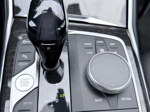 2021 BMW 3 серии 330i xDrive VII (G2x), чёрный, 3790000 рублей - вид 31
