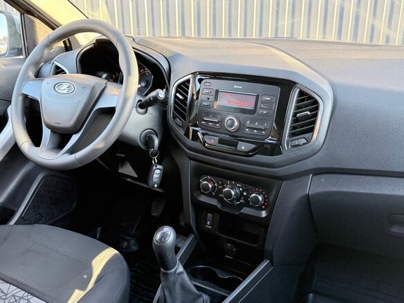 2021 Lada (ВАЗ) XRAY I, серый, 1020000 рублей - вид 10
