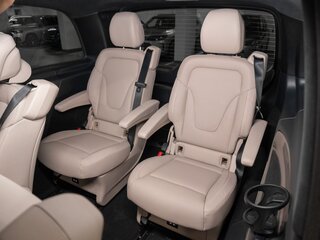 2026 Mercedes-Benz V-Класс Extra Long 300 d экстра длинный III (W447) Рестайлинг 2, чёрный, 15848000 рублей, вид 3