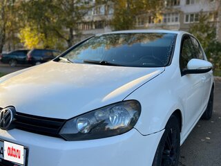 2011 Volkswagen Golf VI, белый, 520000 рублей, вид 1