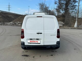 2011 Peugeot Partner II, белый, 460000 рублей, вид 5