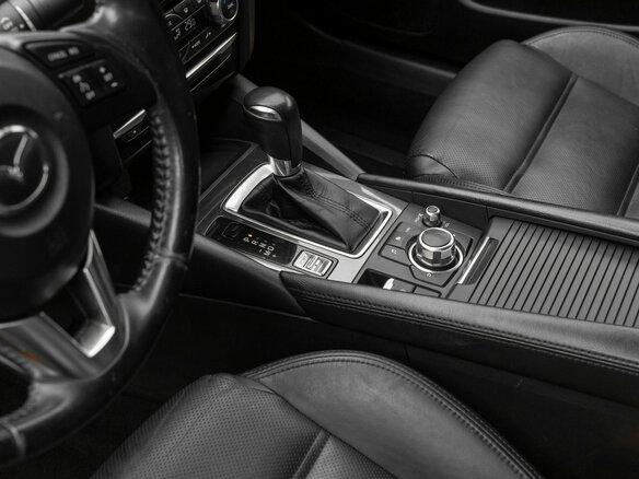 2016 Mazda 6 III (GJ) Рестайлинг, красный, 1740000 рублей - вид 17