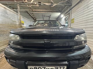 2005 Chevrolet TrailBlazer I, серый, 650000 рублей, вид 1