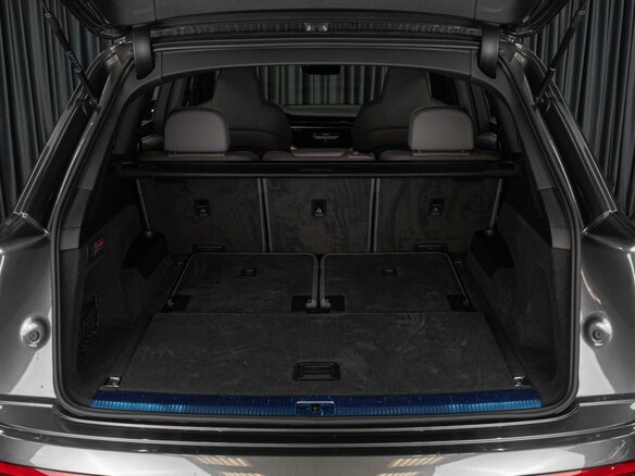 2023 Audi Q7 50 TDI II (4M) Рестайлинг, серый, 11499000 рублей - вид 37