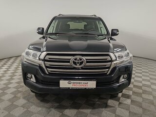 2015 Toyota Land Cruiser 200 Series Рестайлинг 2, чёрный, 4800000 рублей, вид 2