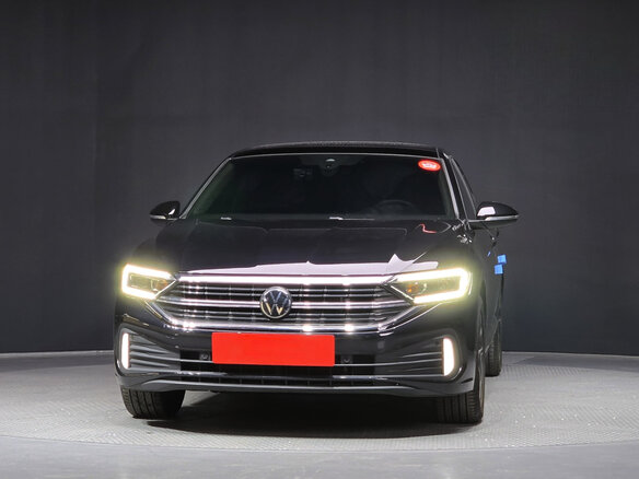 2023 Volkswagen Jetta VII Рестайлинг, чёрный - вид 2