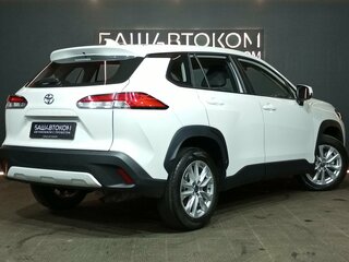 2024 Toyota Corolla Cross I, белый, 2850000 рублей, вид 4