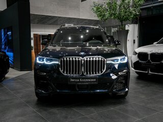 2021 BMW X7 30d I (G07), чёрный, 10490000 рублей, вид 2