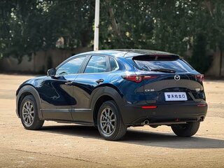 2023 Mazda CX-30 I, синий, 1690000 рублей, вид 4