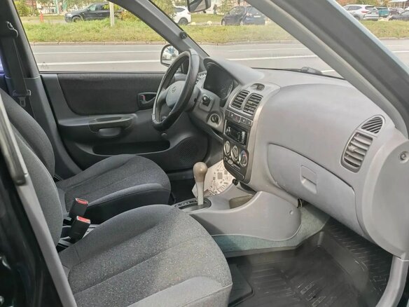 2007 Hyundai Accent ТагАЗ II, чёрный, 380000 рублей - вид 3