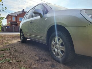 2009 Kia Carens II (UN), серебристый, 629000 рублей, вид 3