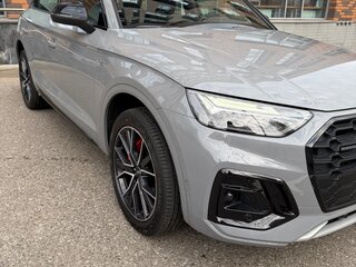 2025 Audi Q5 L 45 TFSI II (FY) Рестайлинг, серый, 5650000 рублей, вид 4
