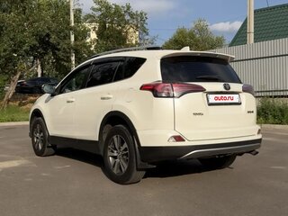 2016 Toyota RAV4 IV (XA40) Рестайлинг, белый, 2100000 рублей, вид 4