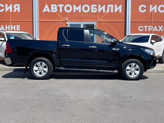 2015 Toyota Hilux VIII, чёрный, 2599000 рублей, вид 4