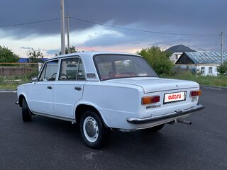 1981 Lada (ВАЗ) 21013, белый, 450000 рублей, вид 4