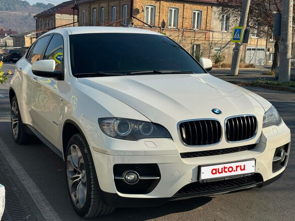 2009 BMW X6 35i 6-speed I (E71), белый, 2100000 рублей