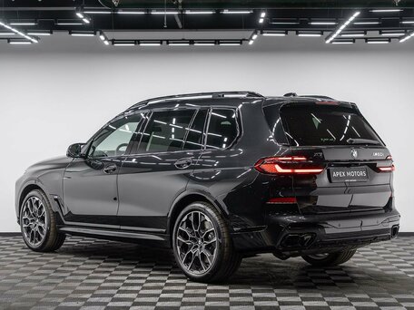 2026 BMW X7 M60i I (G07) Рестайлинг, чёрный, 20490000 рублей, вид 4