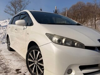 2012 Toyota Wish II, белый, 1260000 рублей, вид 3