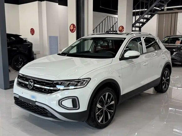 2026 Volkswagen T-Roc I (China Market) Рестайлинг, белый, 1940017 рублей