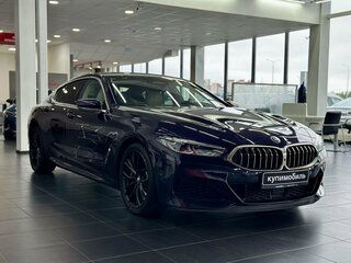 2021 BMW 8 серии Gran Coupe M850i xDrive II (G14/G15/G16), фиолетовый, 6890000 рублей, вид 3