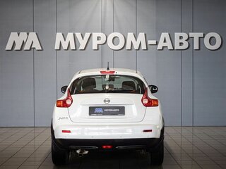 2014 Nissan Juke I, белый, 960000 рублей, вид 4