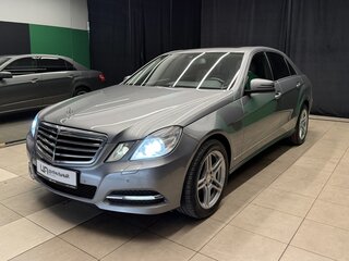 2010 Mercedes-Benz E-Класс 350 IV (W212, S212, C207), серый, 2200000 рублей, вид 3