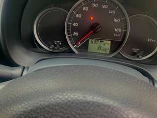 2014 Toyota Vitz III (XP130), красный, 890000 рублей, вид 5